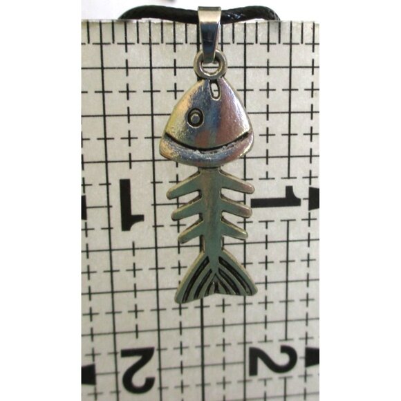 New Fish Skeleton Bonefish Pendant Necklace on 18" to 20" Cord Unisex Jewelry - Picture 5 of 5